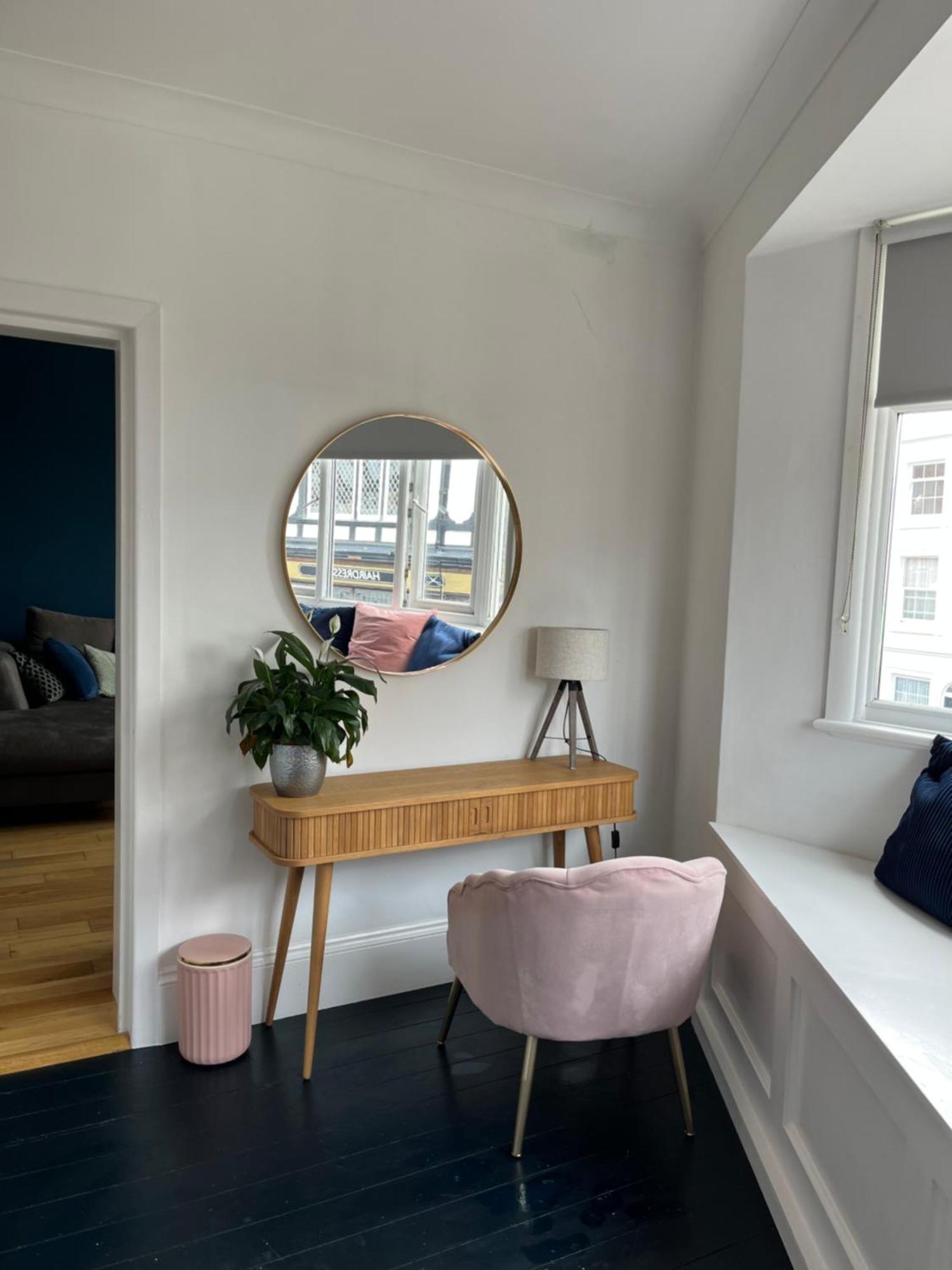 The Clock Tower Apartment - Spacious, Modern, 2 Bed Room Apartment , Southsea With Free Parking - Sleeps 4 Portsmouth Zewnętrze zdjęcie