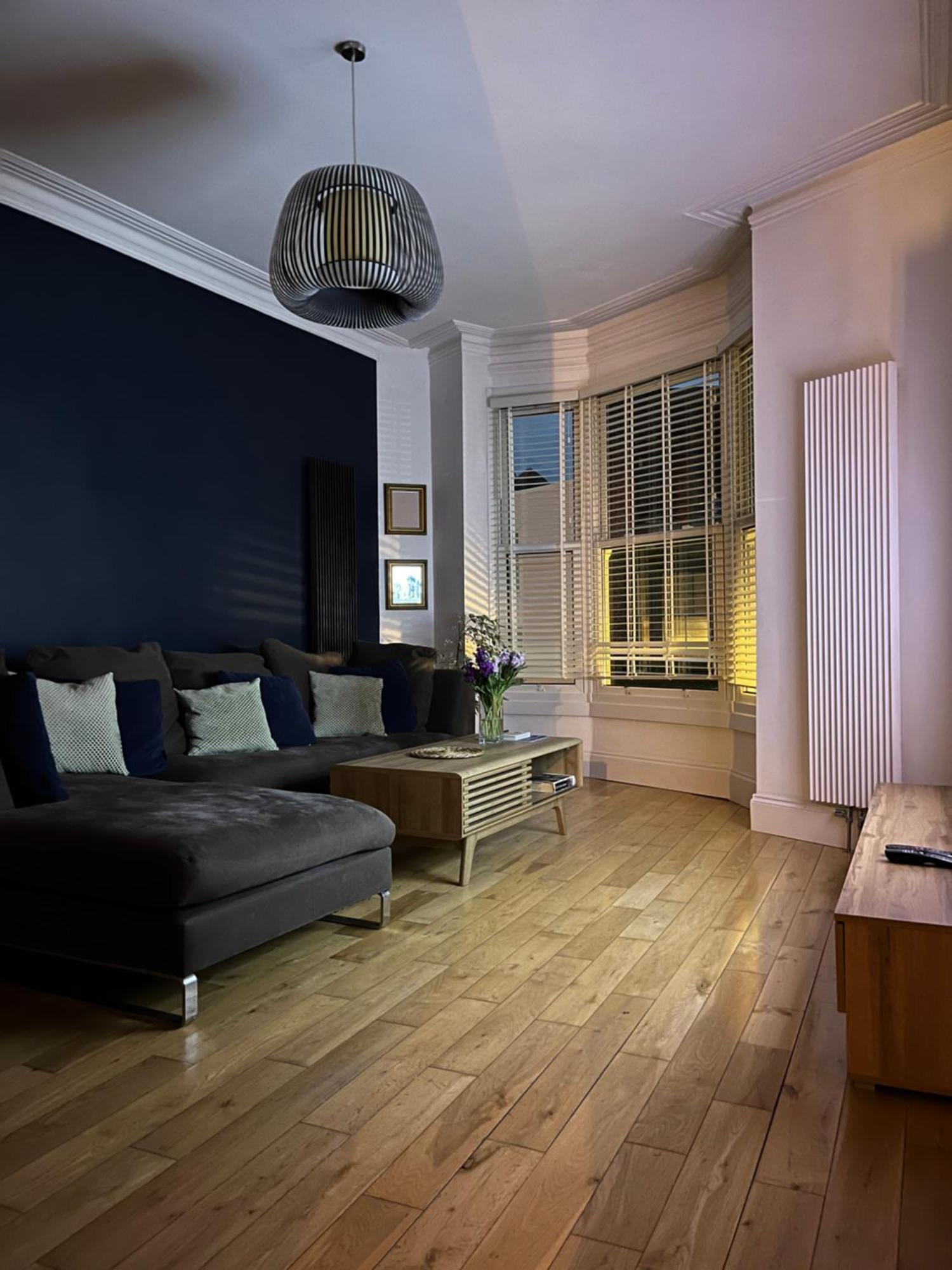 The Clock Tower Apartment - Spacious, Modern, 2 Bed Room Apartment , Southsea With Free Parking - Sleeps 4 Portsmouth Zewnętrze zdjęcie
